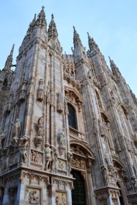 Nadia Mikushova. The frontal side view to the Milan Duomo facade.